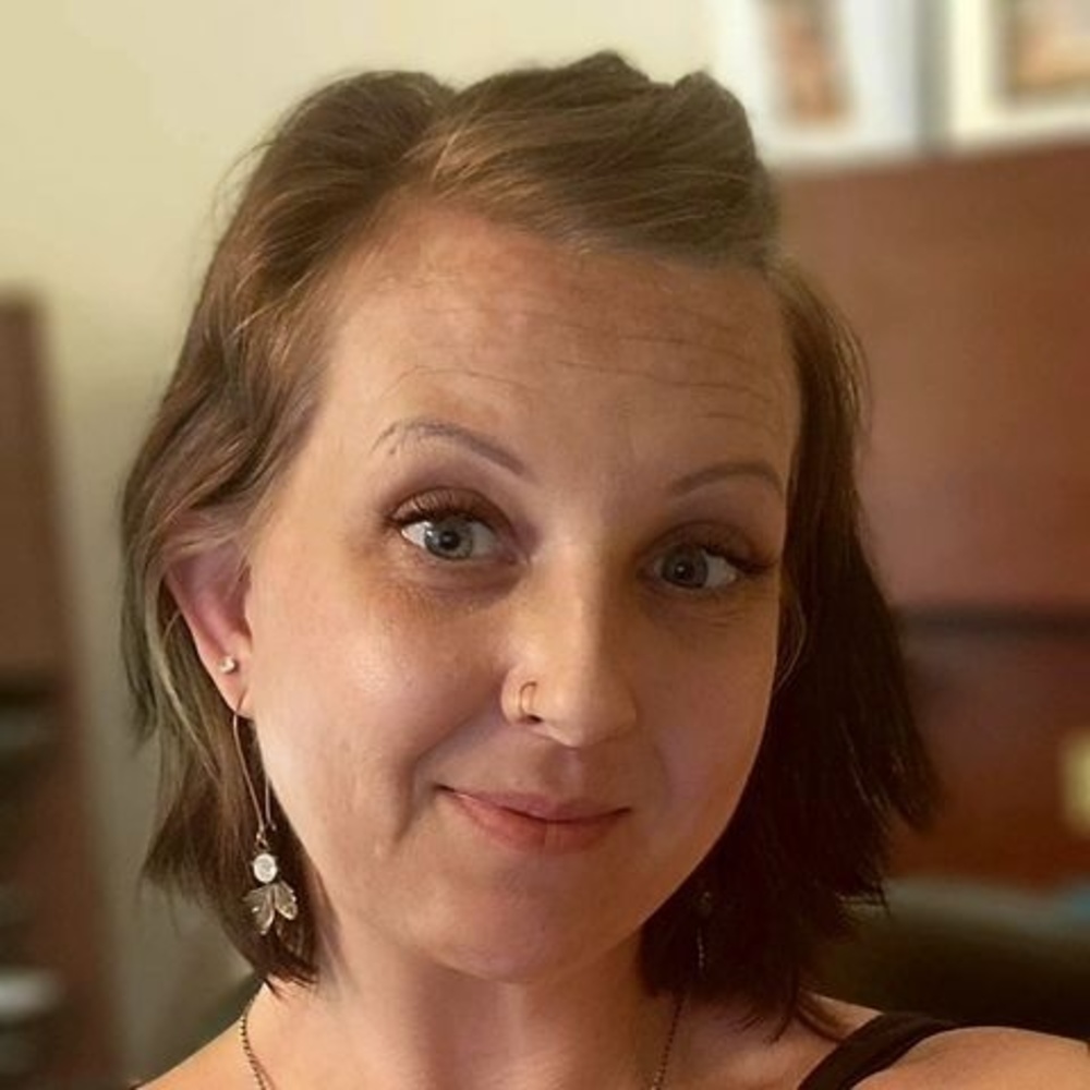 Meet your Posher, Karissa